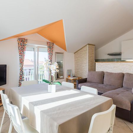 Trbovic Apartments Peaceful Stay With Free Parking, Pet-Friendly, And Bike Storage In Umag Luaran gambar