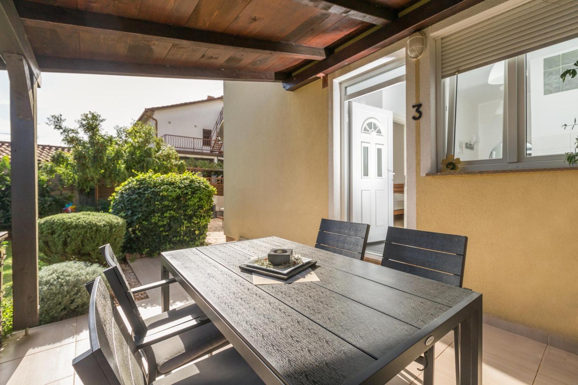 Trbovic Apartments Peaceful Stay With Free Parking, Pet-Friendly, And Bike Storage In Umag Luaran gambar